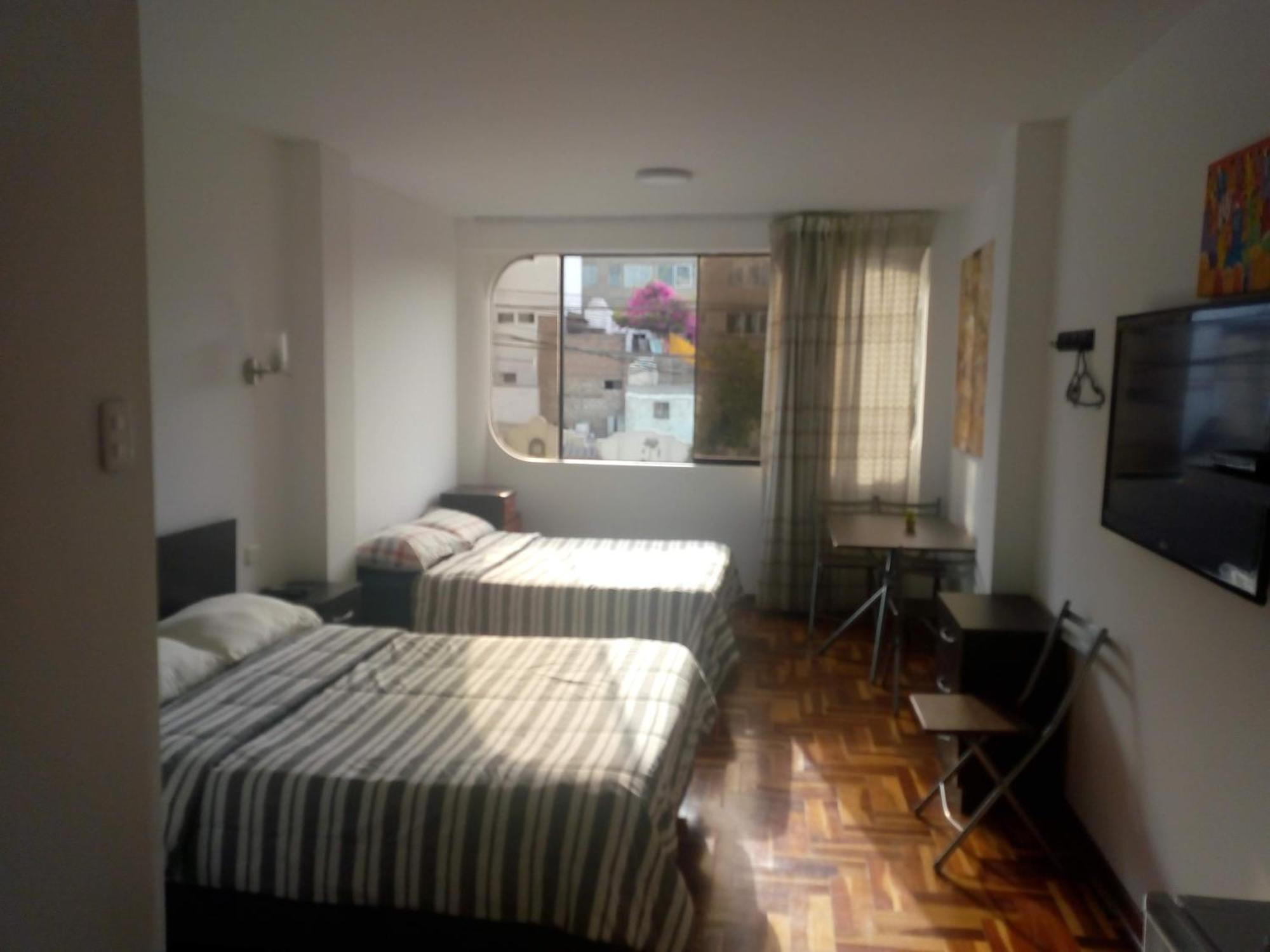 Peruvian Family Hostal Miraflores Λίμα Δωμάτιο φωτογραφία